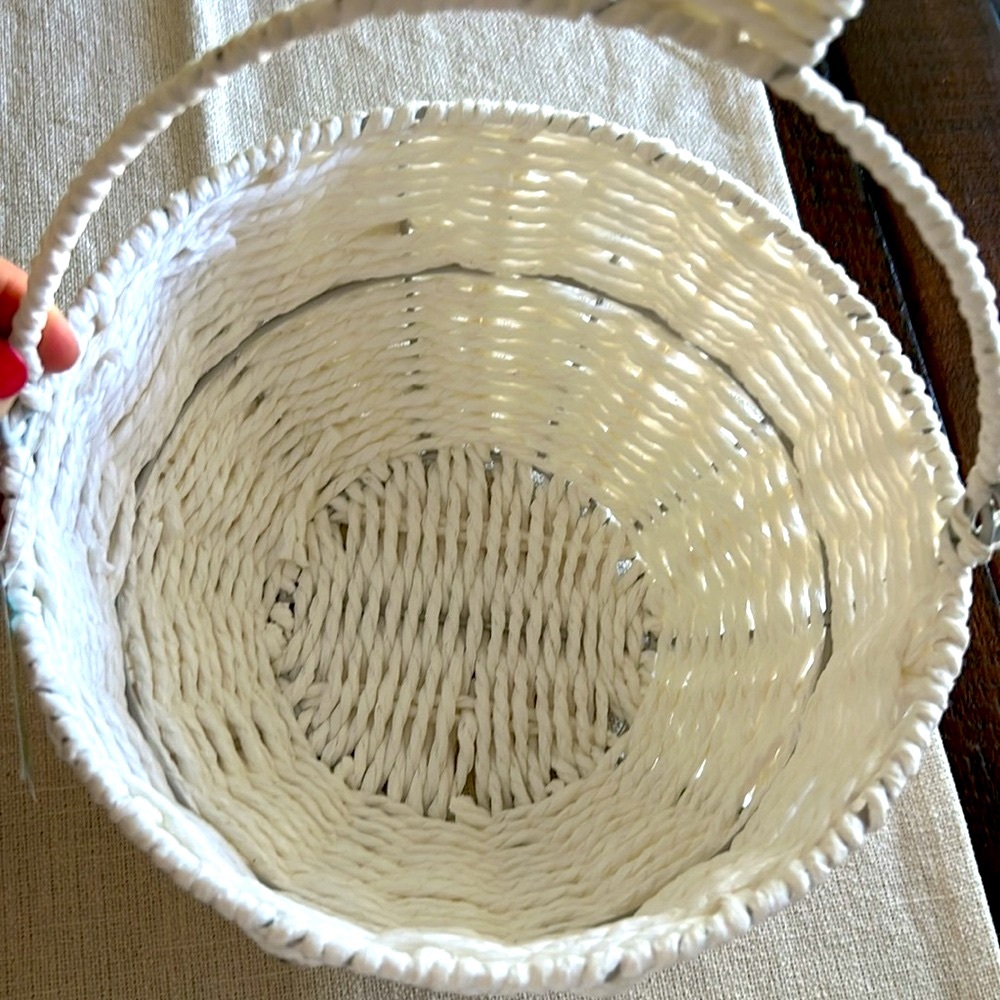 Woven Bunny Easter Basket NWT - Picture 2 of 5